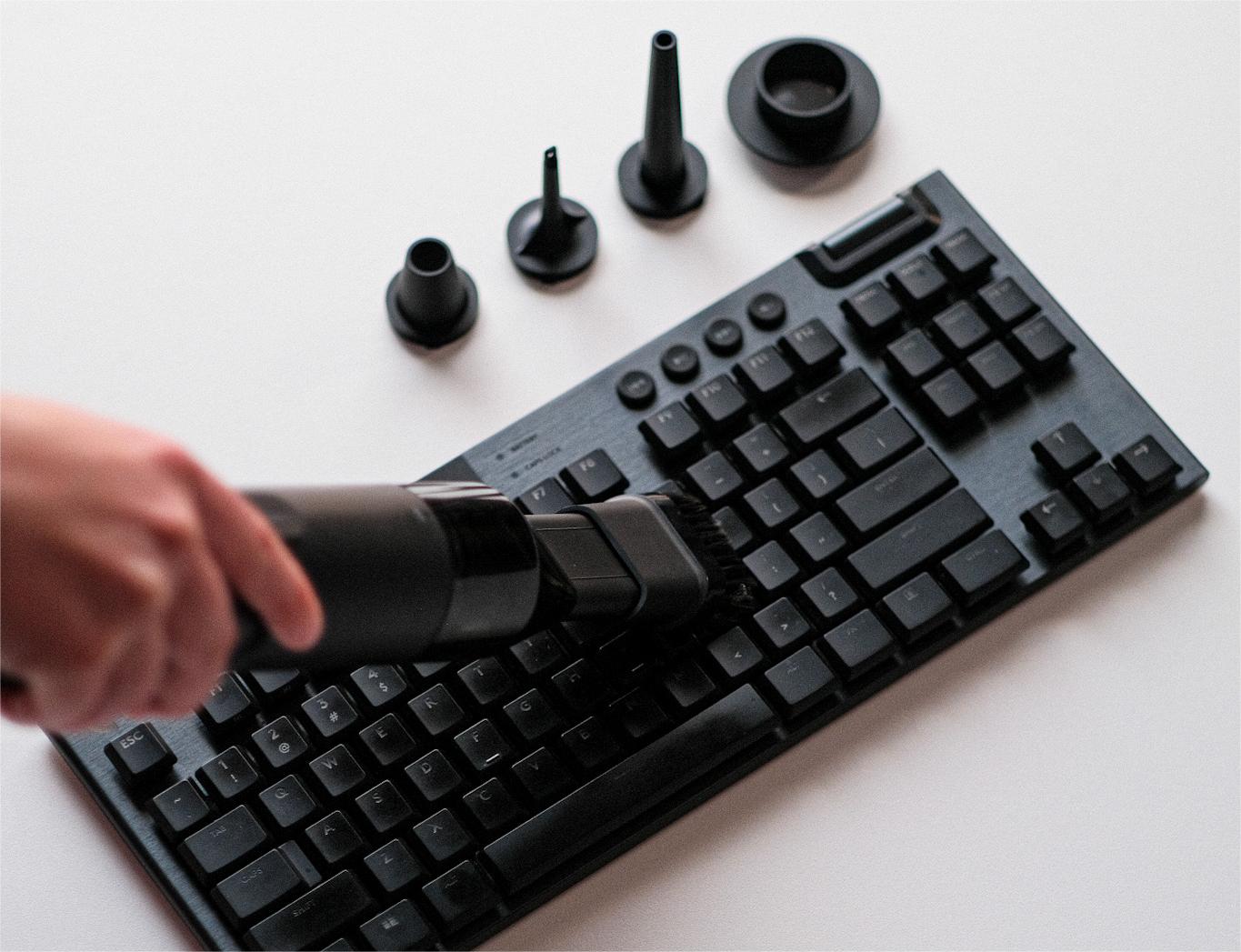 How to Clean a PC from Dust | HOTO Compressed Air Capsule