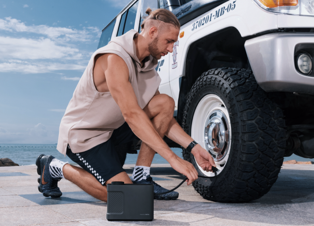 Air pump master inflates car tire
